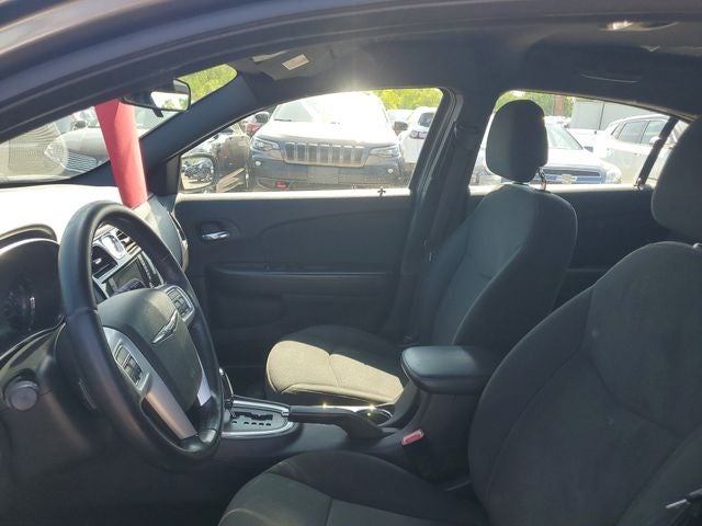 2012 Chrysler 200 Touring