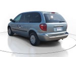 2005 Chrysler Town & Country Base