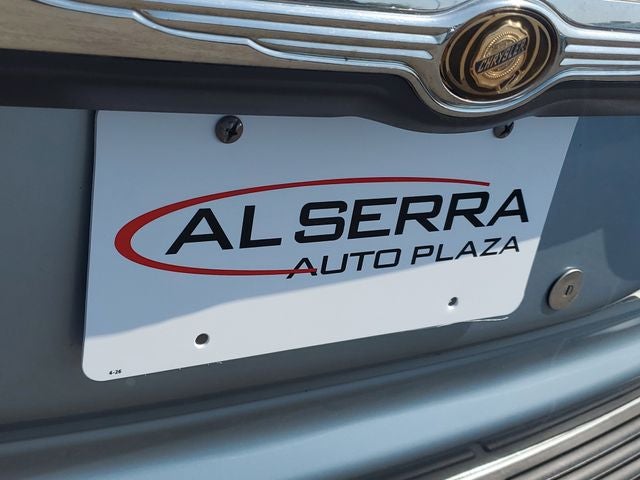 2005 Chrysler Town & Country Base