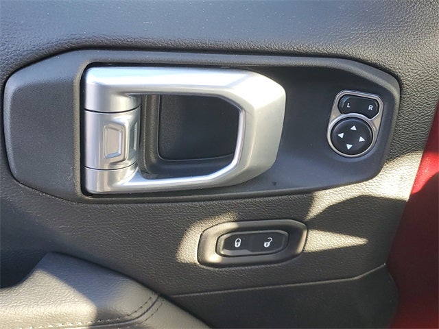 2021 Jeep Wrangler Unlimited Sahara Altitude