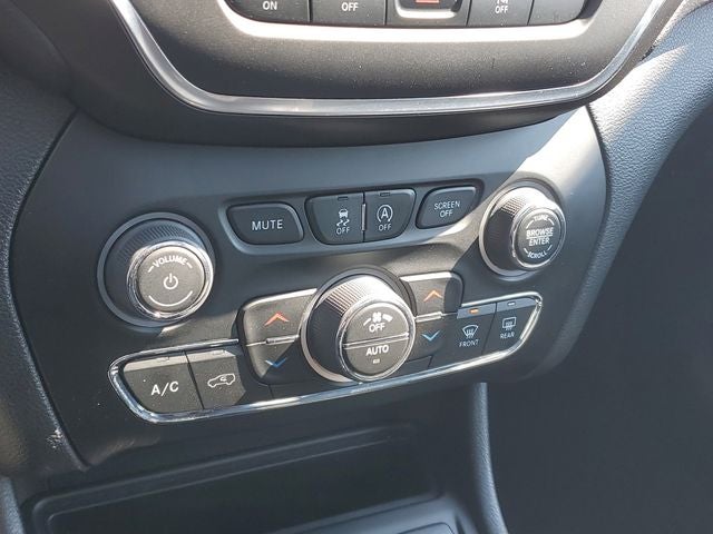 2023 Jeep Cherokee Altitude
