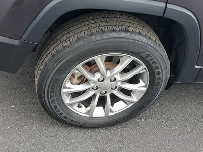 2022 Jeep Cherokee Latitude Lux