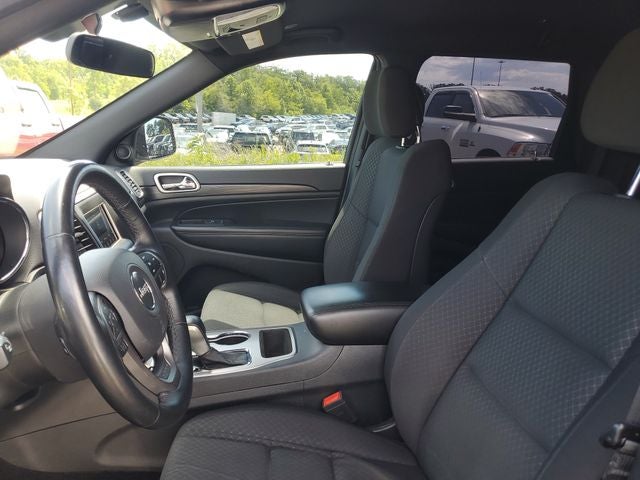 2019 Jeep Grand Cherokee Laredo E