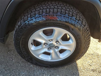 2017 Jeep Grand Cherokee Laredo