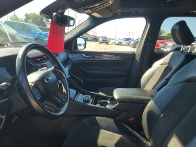 2022 Jeep Grand Cherokee Altitude