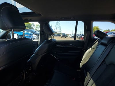 2022 Jeep Grand Cherokee Altitude
