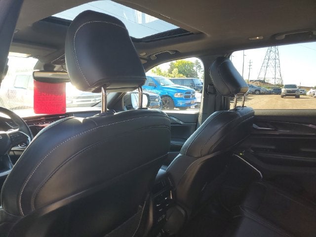 2022 Jeep Grand Cherokee Altitude