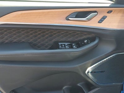 2023 Jeep Grand Cherokee Summit Reserve