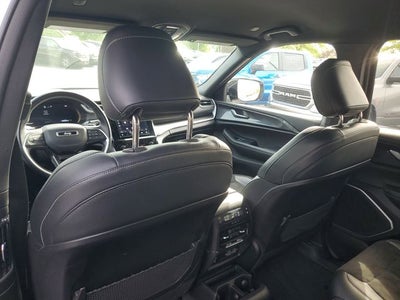 2022 Jeep Grand Cherokee L Altitude