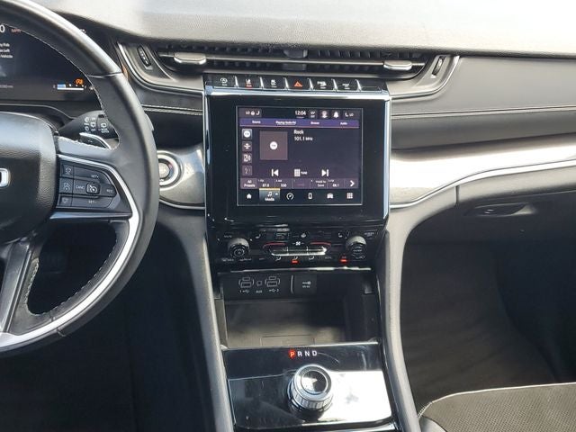 2022 Jeep Grand Cherokee L Altitude