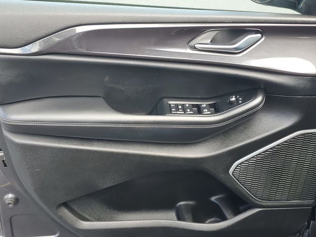 2022 Jeep Grand Cherokee L Altitude