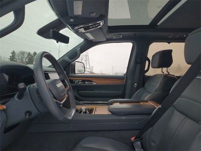 2022 Jeep Grand Wagoneer Series II