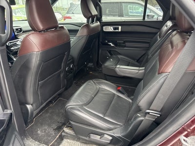 2022 Ford Explorer Platinum