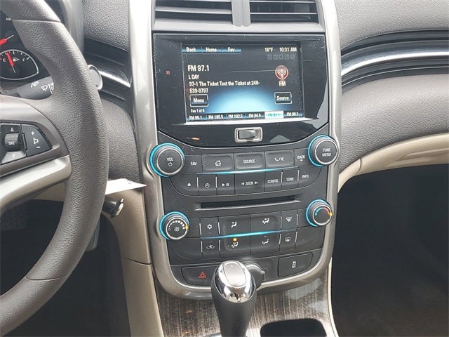 2015 Chevrolet Malibu LT 1LT