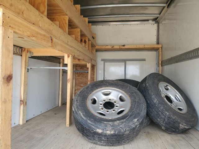 2021 Chevrolet Express 3500 Work Van Cutaway