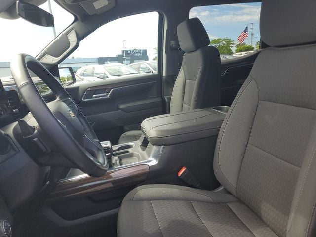 2023 Chevrolet Silverado 1500 LT LT1