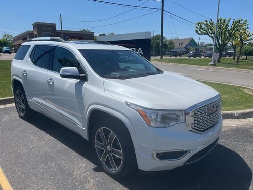 2017 GMC Acadia Denali