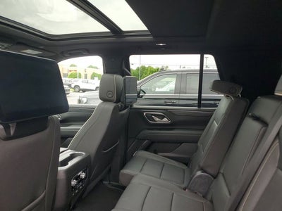 2023 GMC Yukon SLT