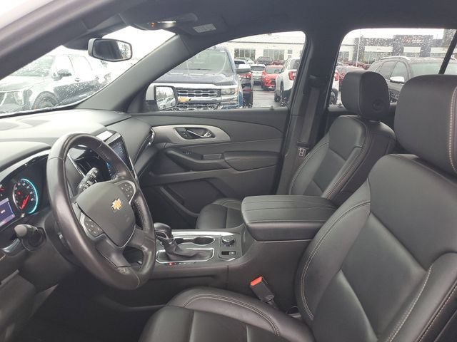2022 Chevrolet Traverse LT Leather