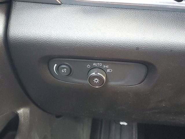 2018 Chevrolet Traverse LS