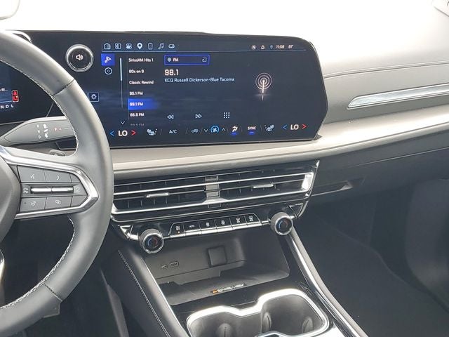 2025 Chevrolet Traverse LT 2LT