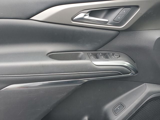 2025 Chevrolet Traverse LT 2LT