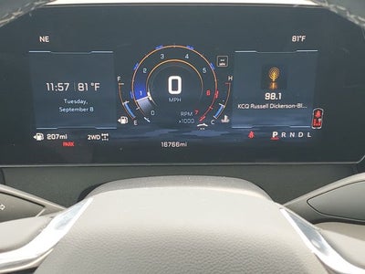 2025 Chevrolet Traverse LT 2LT