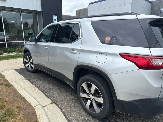 2021 Chevrolet Traverse LT Leather