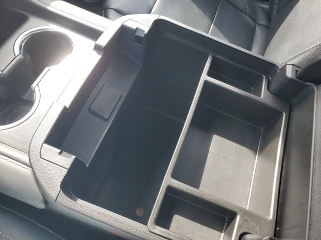 2023 Chevrolet Suburban LS