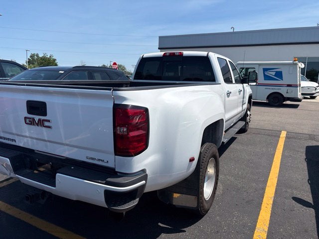2017 GMC Sierra 3500HD Denali