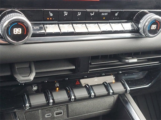 2024 GMC Canyon Elevation