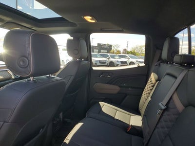 2024 GMC Canyon Denali