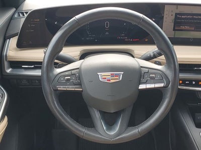 2024 Cadillac XT4 Luxury