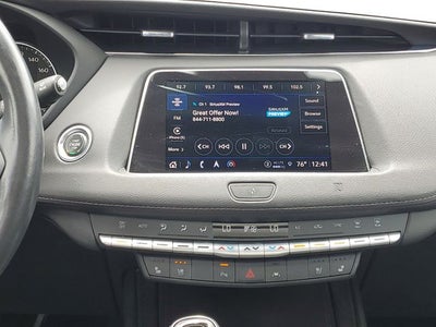 2021 Cadillac XT4 Premium Luxury