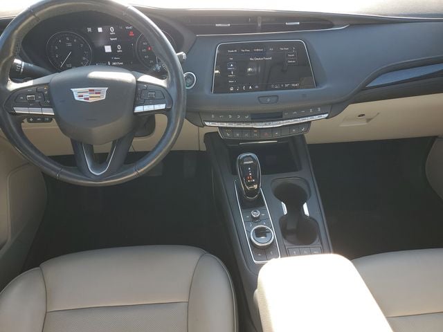 2021 Cadillac XT4 Premium Luxury