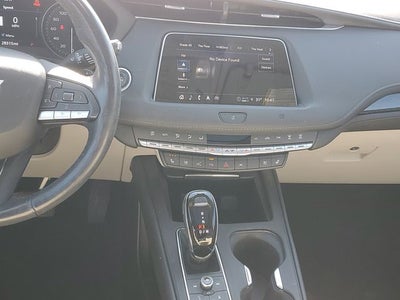 2021 Cadillac XT4 Premium Luxury