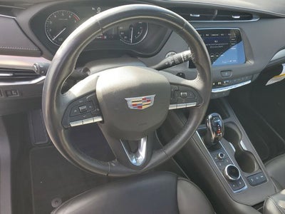 2023 Cadillac XT4 Premium Luxury