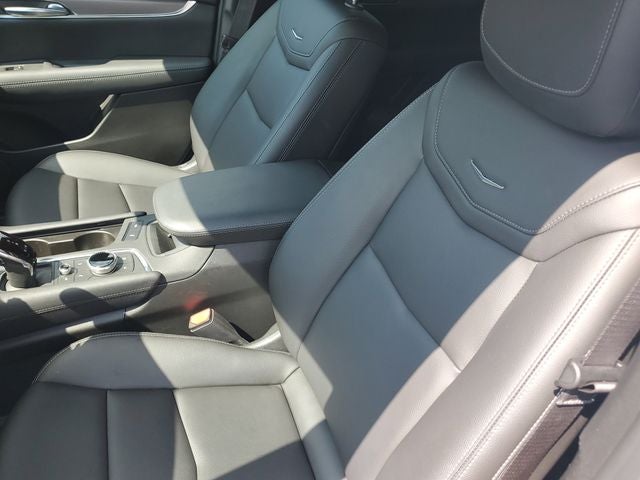 2023 Cadillac XT5 Luxury