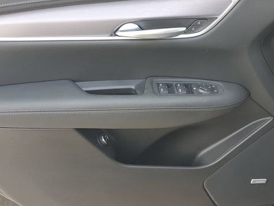 2025 Cadillac XT5 Luxury