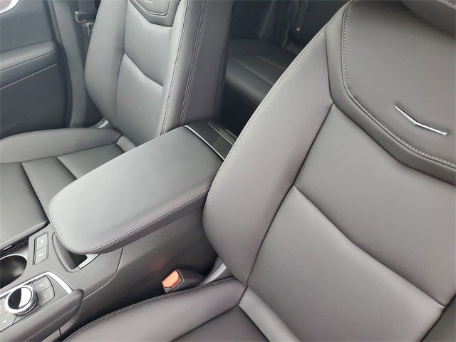 2025 Cadillac XT5 Luxury