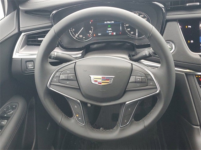 2025 Cadillac XT5 Luxury