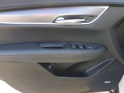 2023 Cadillac XT5 Luxury