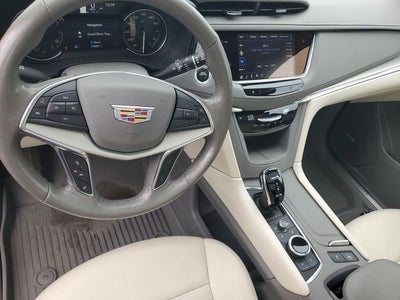 2023 Cadillac XT5 Premium Luxury