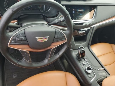 2021 Cadillac XT5 Premium Luxury