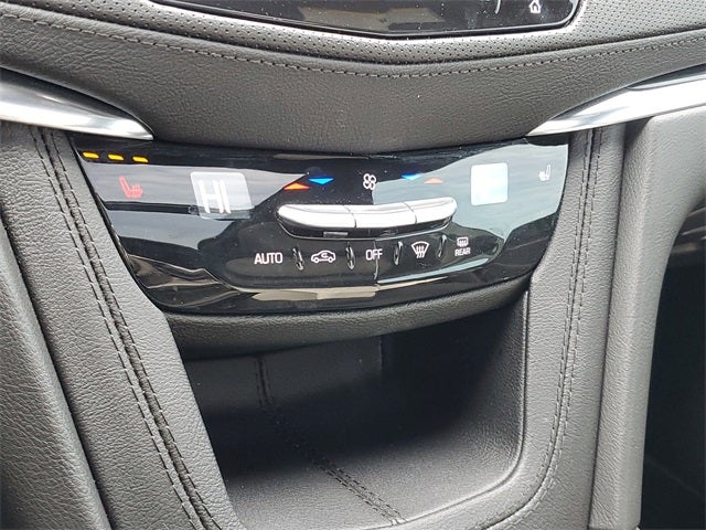 2023 Cadillac XT5 Premium Luxury