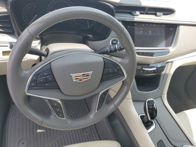 2019 Cadillac XT5 Luxury