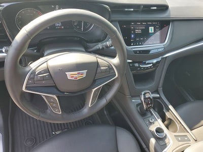 2023 Cadillac XT5 Premium Luxury