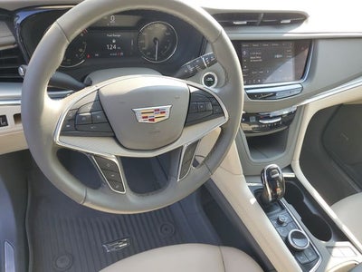 2020 Cadillac XT5 Premium Luxury