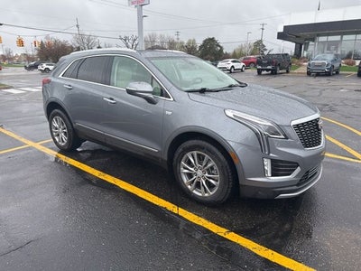 2021 Cadillac XT5 Premium Luxury