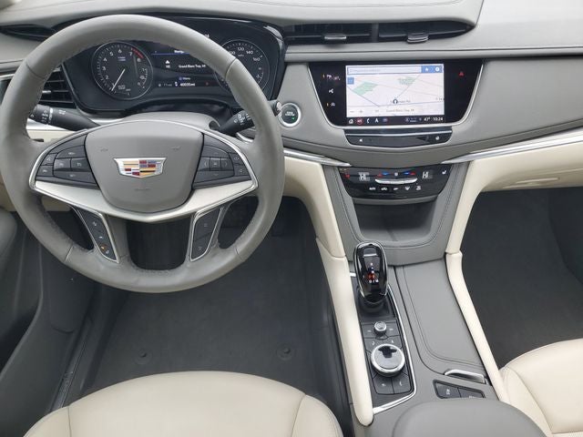 2024 Cadillac XT5 Premium Luxury